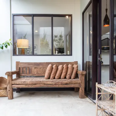 2BR DELUXE STUDIO+private pool in 75 from surfspot Hotel berhampiran Pantai Mejan