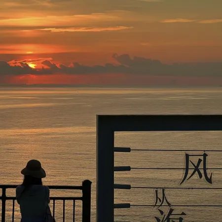 MAY·Longhongwei Seaview Beach Homestay (Moon Bay Beach)