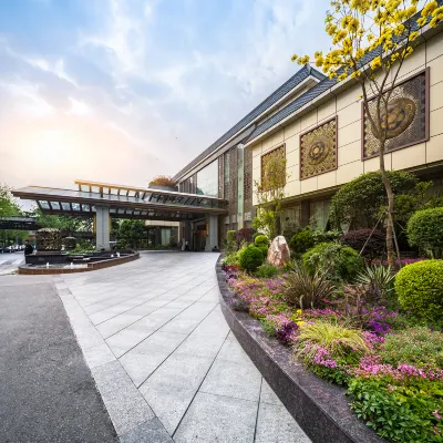 Wangjiang Hotel (Wangjiang Jiudian) Hôtels à proximité de : Sichuan Changjiang Vocational College