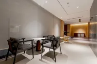 Jianguo Puyin Hotel (Shanghai Zhoupu Kangqiao Yuqiao Metro Station - Phòng Gym