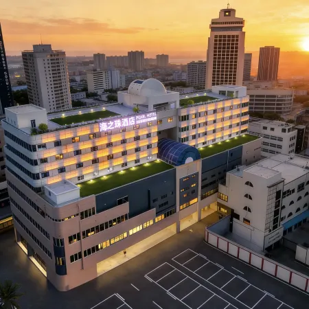 Pearl Hotel (Zhuhai Gongbei Port Couples Middle Road Branch)