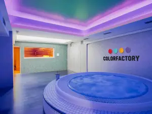 彩虹工廠SPA酒店