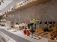 Home Inn Rui Bai Yun Hotel (She County Huizhou Ancient City Zhixin Square Branch - 2 stelle