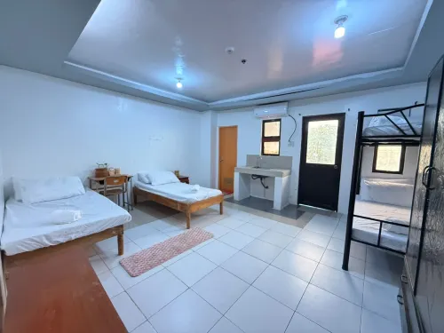 Butaran Apartment near DepEd Tuguegarao City by RedDoorz - parking
