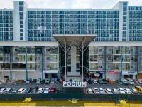 Cityline Stay Quiet Top-Floor 3BR The Podium - สระว่ายน้ำบนดาดฟ้า