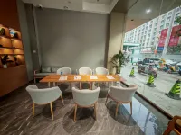 CHEERMAY HOTELS - bar