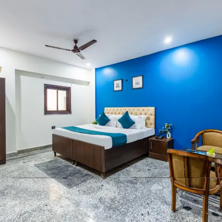 AMBIKA INN