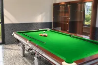 BELLA HOTEL 百麗123飯店（東營西城銀座購物廣場店） - 停車場