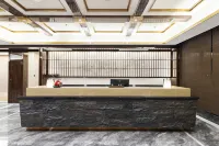Howard Johnson Lake Serenity hot springs hotel Xichang - Hot Springs