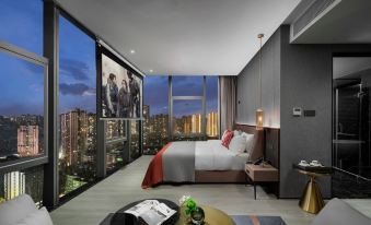 Asiam International Hotel (Chongqing Guanyinqiao Pedestrian Street Times Center Branch)