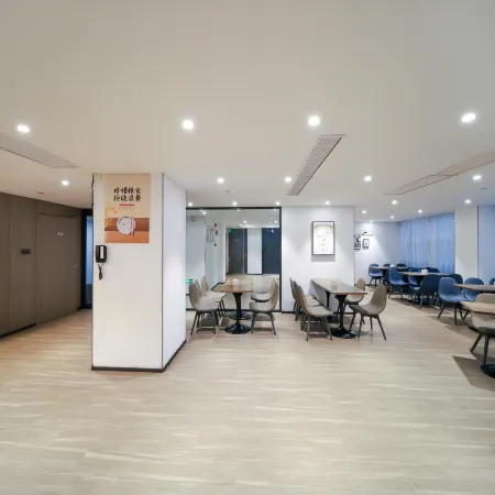 HanTing Hotel (Yongcheng People's Square)