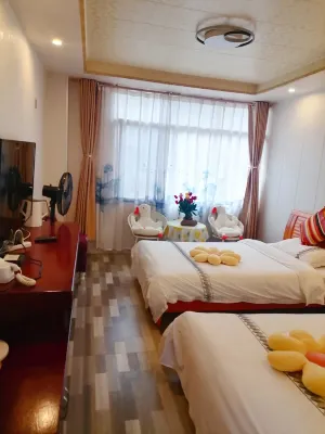 Gongshan Shenlong Hotel Hotels near Dulong River