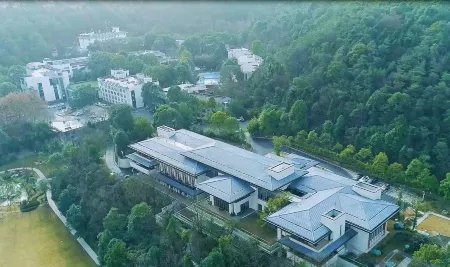 Fulejiuzhou International Hotel Отели рядом с достопримечательностью «Mianyang Science and Technology Museum»