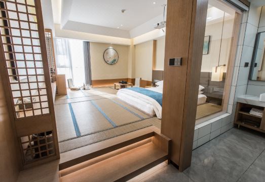 하울랑 인터내셔널 호텔 로비