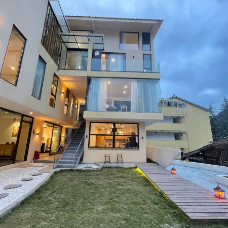 Hailuogou Youji Homestay