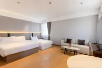 Qingdao Shiguang Hotel (May Fourth Square Ningxia Road Subway Station) Hotels in May Fourth Square/Olympic Sailing Center