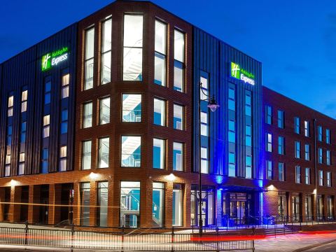 Holiday Inn Express Barrow-in-Furness