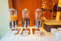 Luxi Redwood Hotel (Luxi Bus Station Branch) - servizio colazione