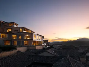 Tengchong Heshun Wenlan Xiangchi Resort Hot Spring Hotel