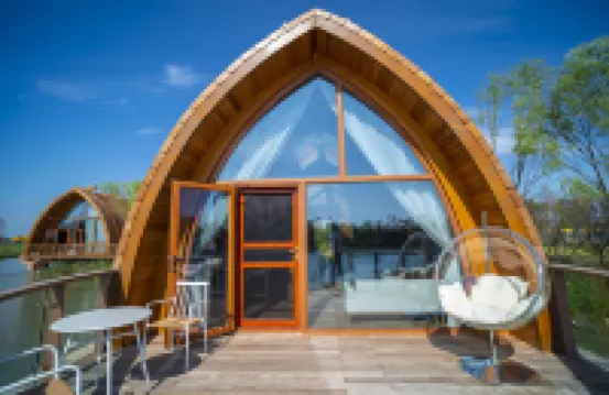 Swan Lake Resort Hotel