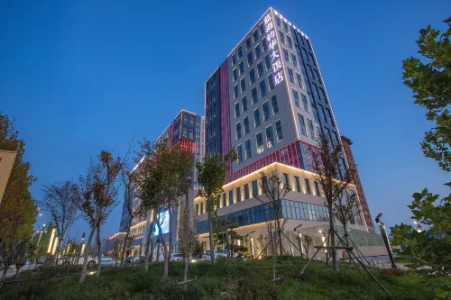 BLUE  HORIZON   JUN  HUA   HOTEL Hotels in Liaocheng