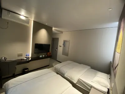 Shangshiguang apartment Отели рядом с достопримечательностью «Площадь Бэйшуй»