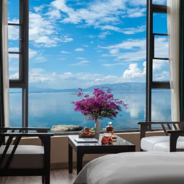 Free Loop Erhai Lake View Resort Hotel