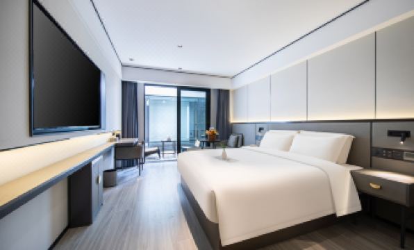 G Joyful Xige Hotel (Chengdu Kuanzhai Alley People's Park)