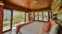 Atali Ganga Resort, Rishikesh فنادق في Tehri Garhwal