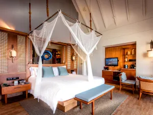 Centara Collection Machchafushi Island Resort & Spa Maldives