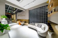 Pod Choice Hotel (Shanghai Huanqiugang Jinshajiang Lu Road) - 2-Star