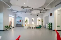 Zhonghao Fenghuang International Hotel