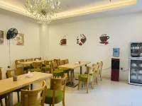 CLOUDS Hotel (Dali Xiangyun Bell and Drum Tower) - breakfast