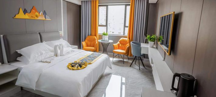 Xin Haoyuan Hotel Hotels in Luntai