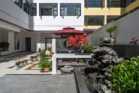 Chuanzhusi Qizeyuan Homestay (Huanglong Jiuzhai High-Speed Railway Station)