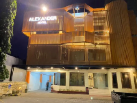 Alexander Hotel Tegal Hoteles en Tegal