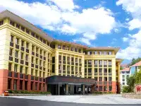Jinggangshan National People's Defence Publicity Education Base Hotels near Jinggang Mountain Scenic Area Revolutionary Martyrs Cemetery