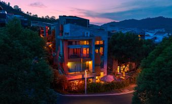 Yi'an Xiaolou B&B (Lushan Hot Spring Resort Branch)