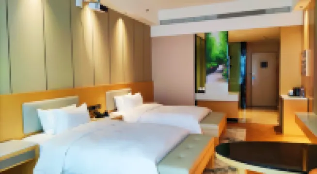 Guoren Royal Hotel - parcheggio