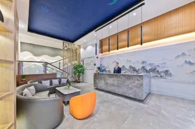 LangFeng Fengyuan Hotel Hotels near Tianhe Tangxia Zhihui Park
