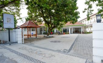 RedDoorz near Mataram University