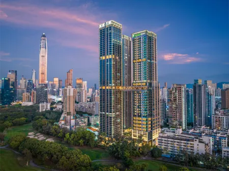 Holiday Inn Express Shenzhen Futian Center, an IHG hotel Отели рядом с достопримечательностью «Shenzhen Polytechnic OCT Campus»