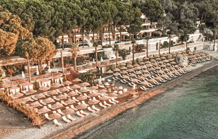 Perios Beach House - Adults Only