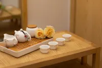璞荷飯店（鳳凰古城店） 楊家祠堂附近的飯店