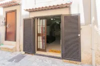 Just Music House Bnb,Typical,15Min Airport & Beach Hotels in Bitonto