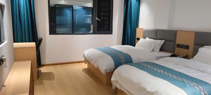 Prestige Shuanghe Hotel Weixin İlçesi otelleri