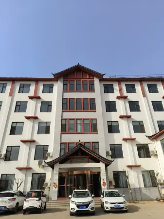 Shankee Hotel (Junan County Dadian Town Central Street) Отели рядом со станцией Junanbei Railway Station