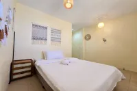 Surfers Point Deck Annex