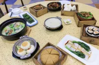 Jinlai Intelligent Business Hotel (Yingde Pearl Plaza Pedestrian Street)