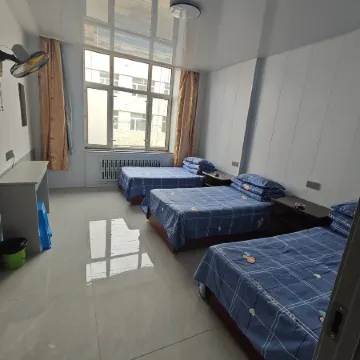 Muling Xinyueguang Inn